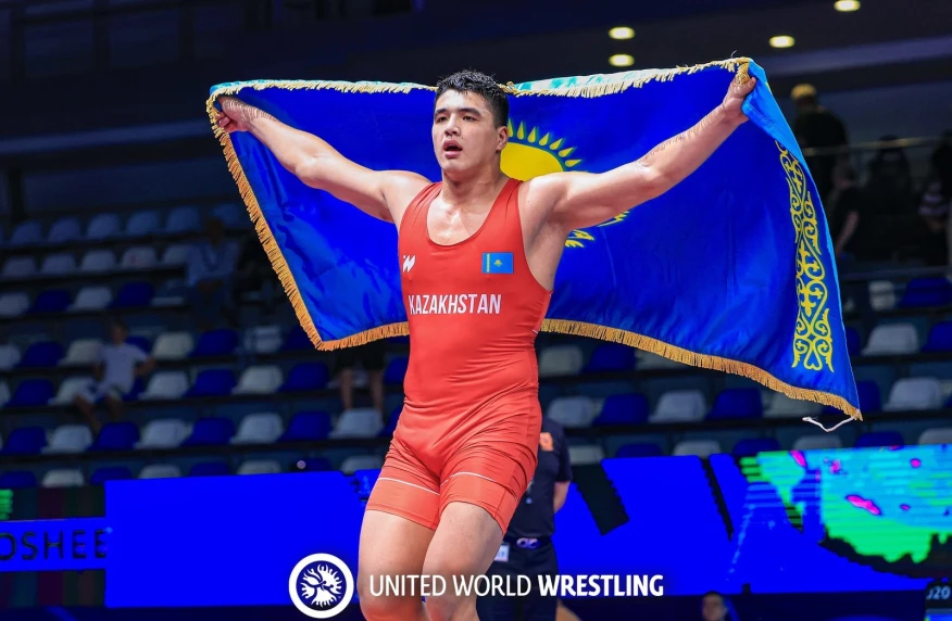 Қазақстан құрамасы күрестен Беларусьтегі турнирде 14 медаль жеңіп алды