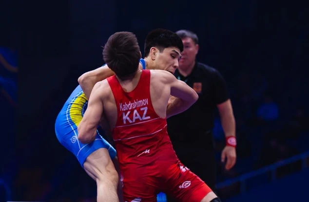 Күрестен Қазақстанның біріншілігінің алғашқы чемпиондары анықталды (видео)