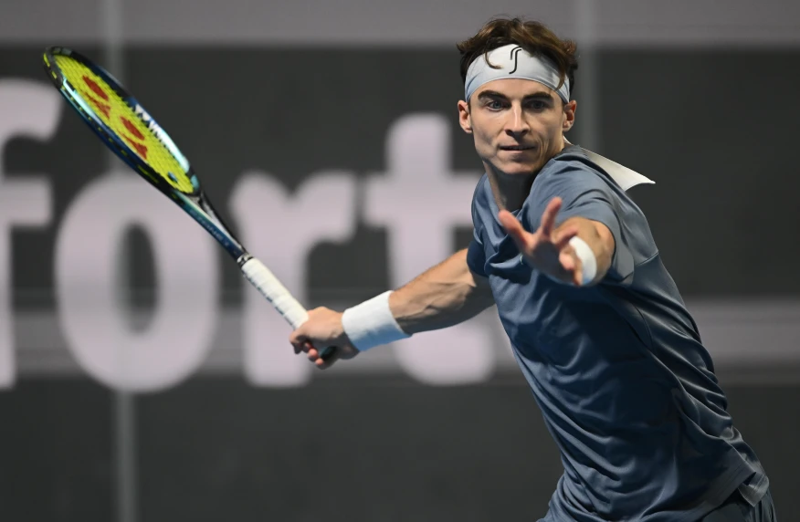 Скатов проиграл Махачу на Almaty Open