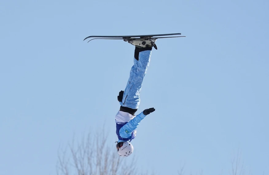 Команда Казахстана по фристайл-акробатике объявила состав на ЭКМ в Канаде