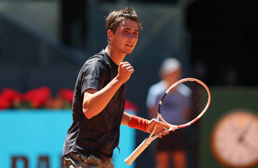 Қазақстандық теннисші Женевадағы турнирдің екінші айналымына шықты