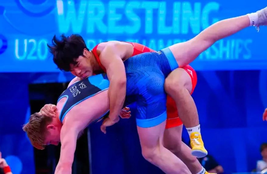 Казыбек Калмагамбетов вышел в финал чемпионата мира U20