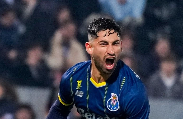 «Порту» продолжает побеждать (видео)