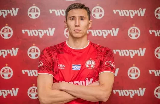 Артур Шушеначев Израильде алғашқы ойынын өткізді