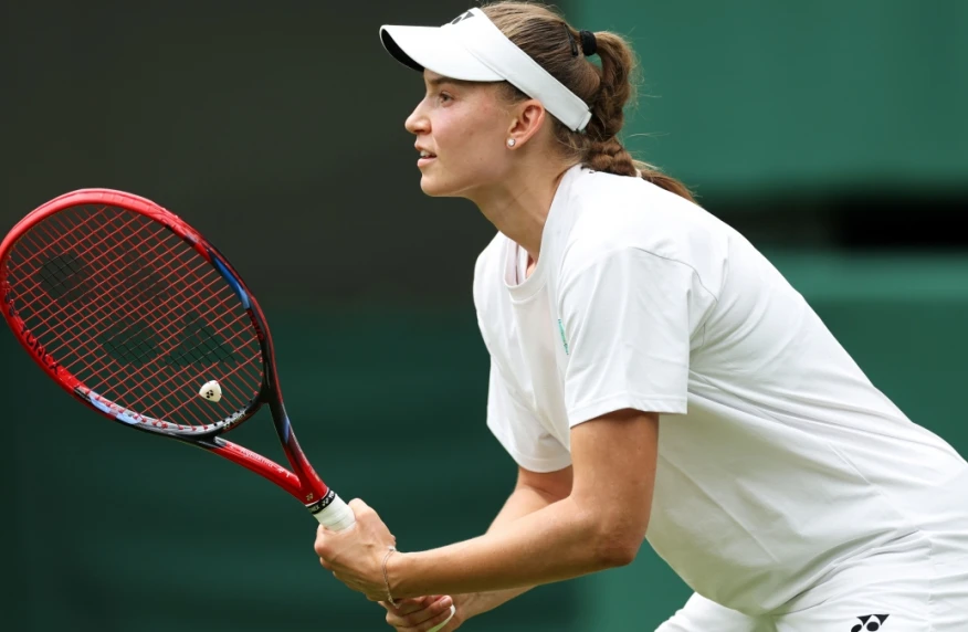 Елена Рыбакина одержала победу в первом круге Уимблдона