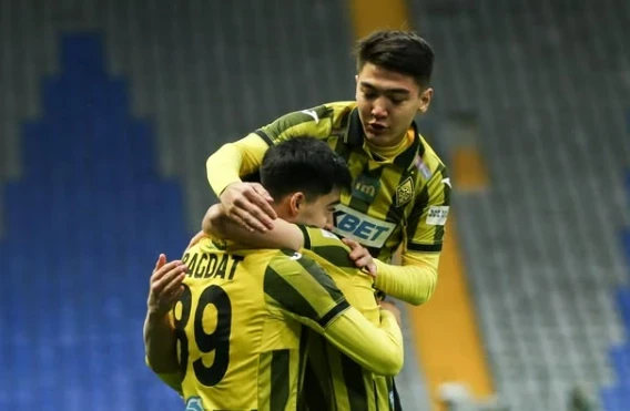 «Қайрат» «Олимпиакосты» жеңіп, негізгі кезеңдегі алғашқы жеңісіне қол жеткізді