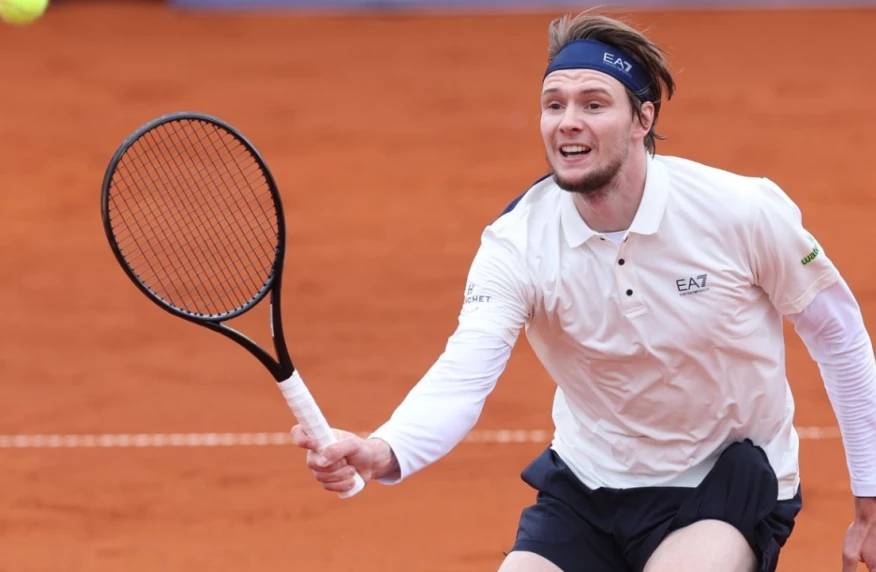 Бублик заявился на турнир АТР в Дубае