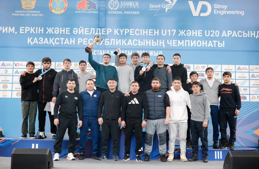 Завершился чемпионат Казахстана по борьбе U17 и U20