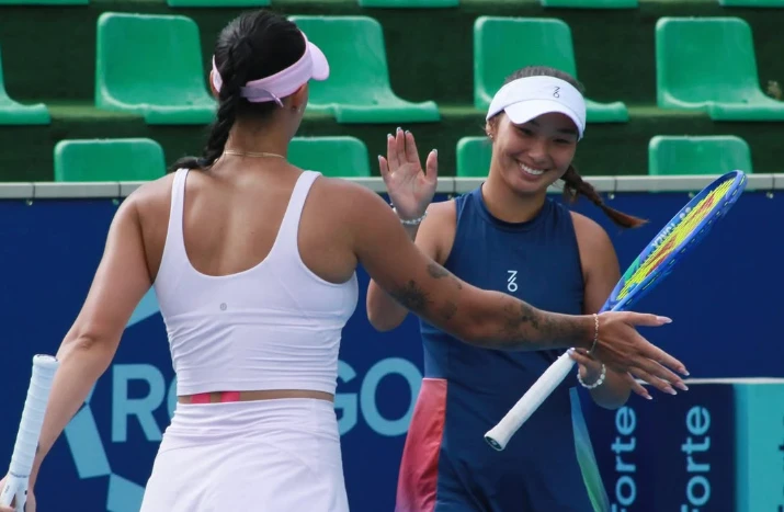 Арыстанбекова и Сагындыкова вышли в полуфинал турнира в Китае