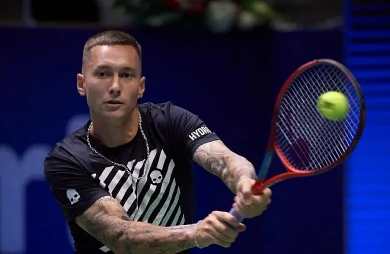 Денис Евсеев стартовал в Челленджере в Хельсинки