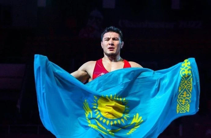 Моңғолиядағы рейтингтік турнирде қазақстандық балуан күміс жүлдегер атанды