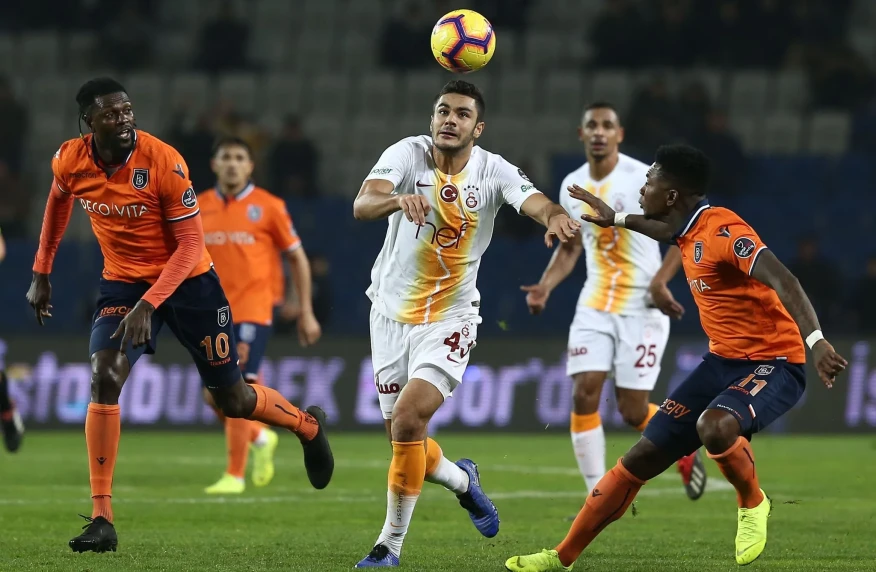 Нағыз дерби: «Башакшехир» — «Галатасарай» матчының тікелей эфирі