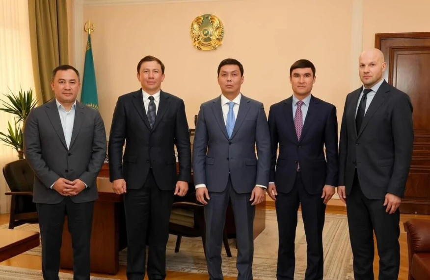 Антикор басшысы бокспен шұғылданып жүр