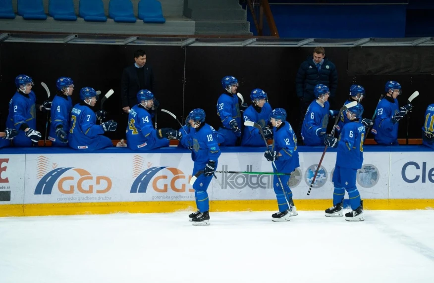 Қазақстандық хоккейшілер жастар арасындағы әлем чемпионатында Францияны ірі есеппен жеңді