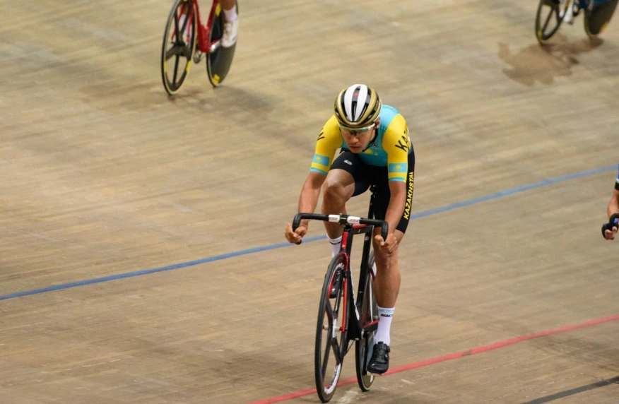 Әлішер Жұмақан велотректен Әлем кубогы кезеңінде үздік ондыққа енді