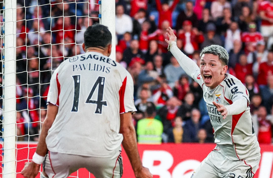 «Бенфика» Моуриньо продолжает погоню за «Порту» (видео)