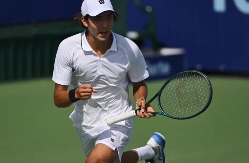 Амир Омарханов вышел в финал турнира ITF в Тунисе