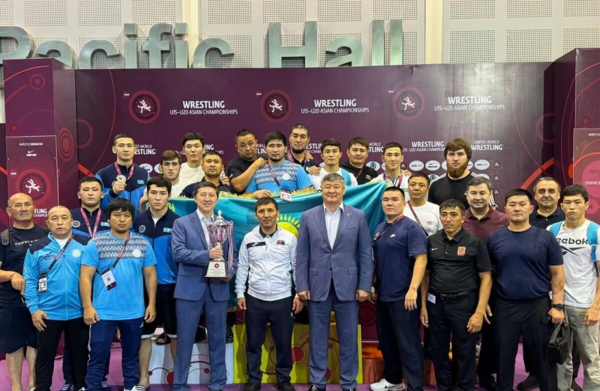 Қазақстандықтар грек-рим күресінен Азия чемпионатында күміс жүлдегер атанды
