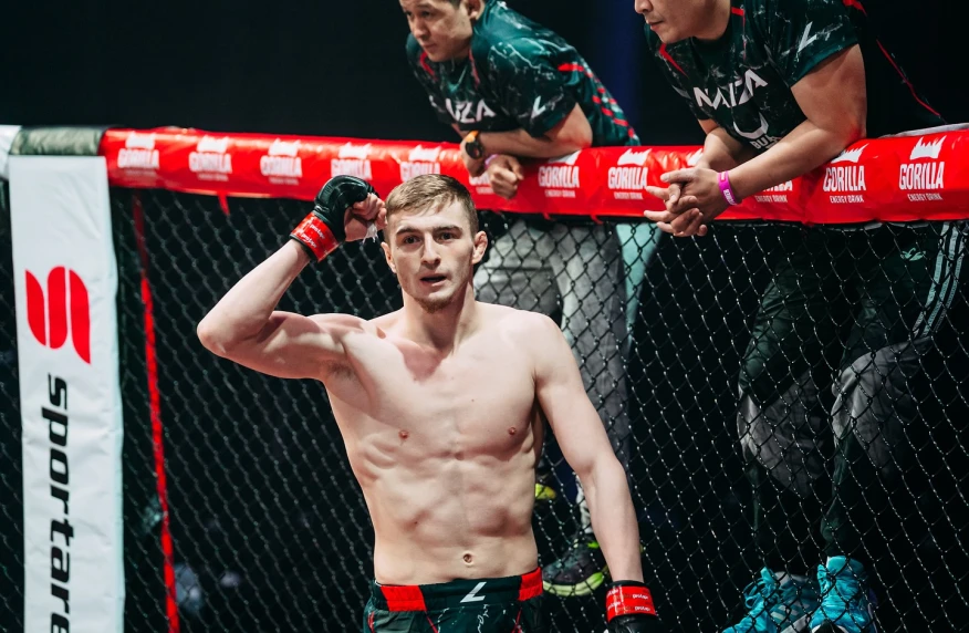 «Я готов заплатить 10 тысяч ЕВРО» Казахстанский боец NAIZA предложил пари французской лиге