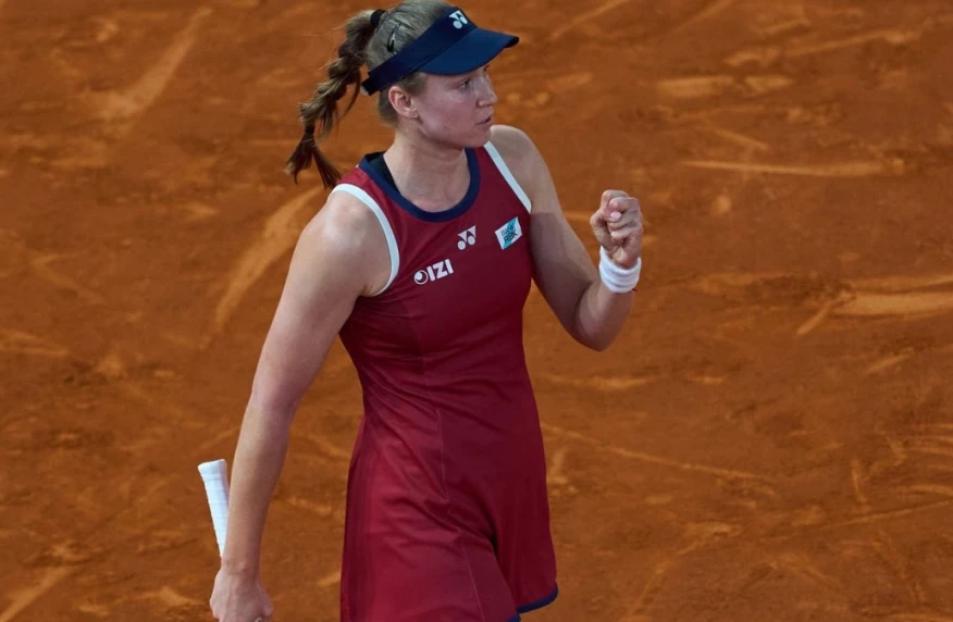 Елена Рыбакина вышла в четвертый круг турнира WTA 1000 в Риме
