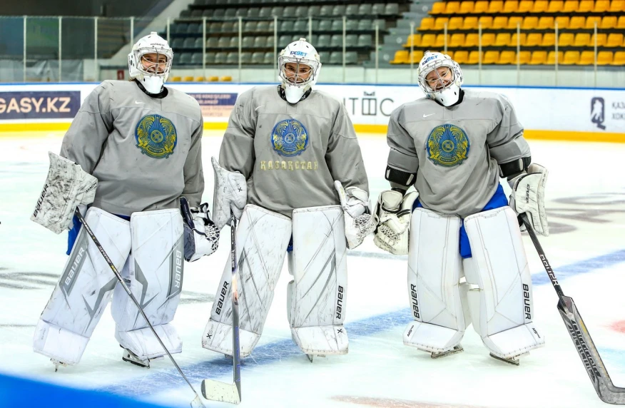 Назван окончательный состав женской команды Казахстана по хоккею на домашний чемпионат Азии