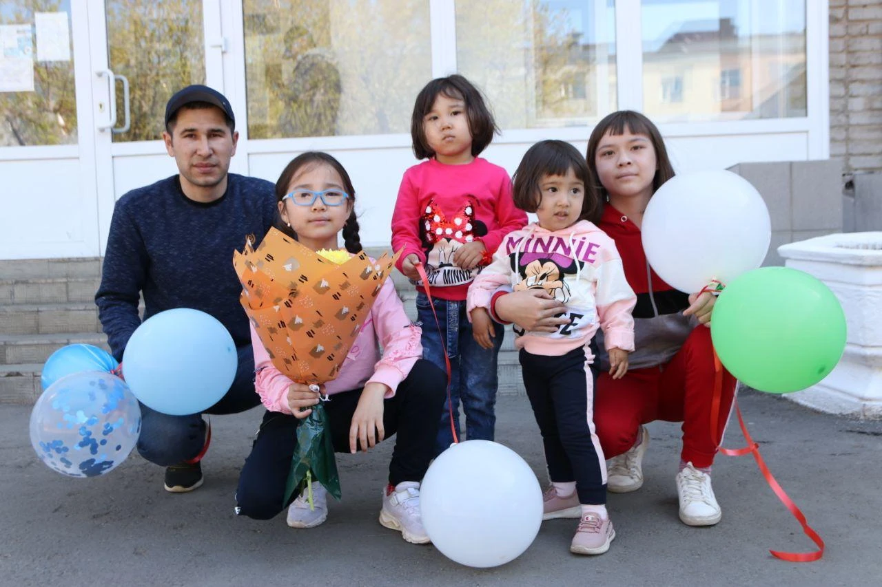 Дисциплина и ответственность. Как многодетная семья из Кокшетау прививает своим детям любовь к спорту