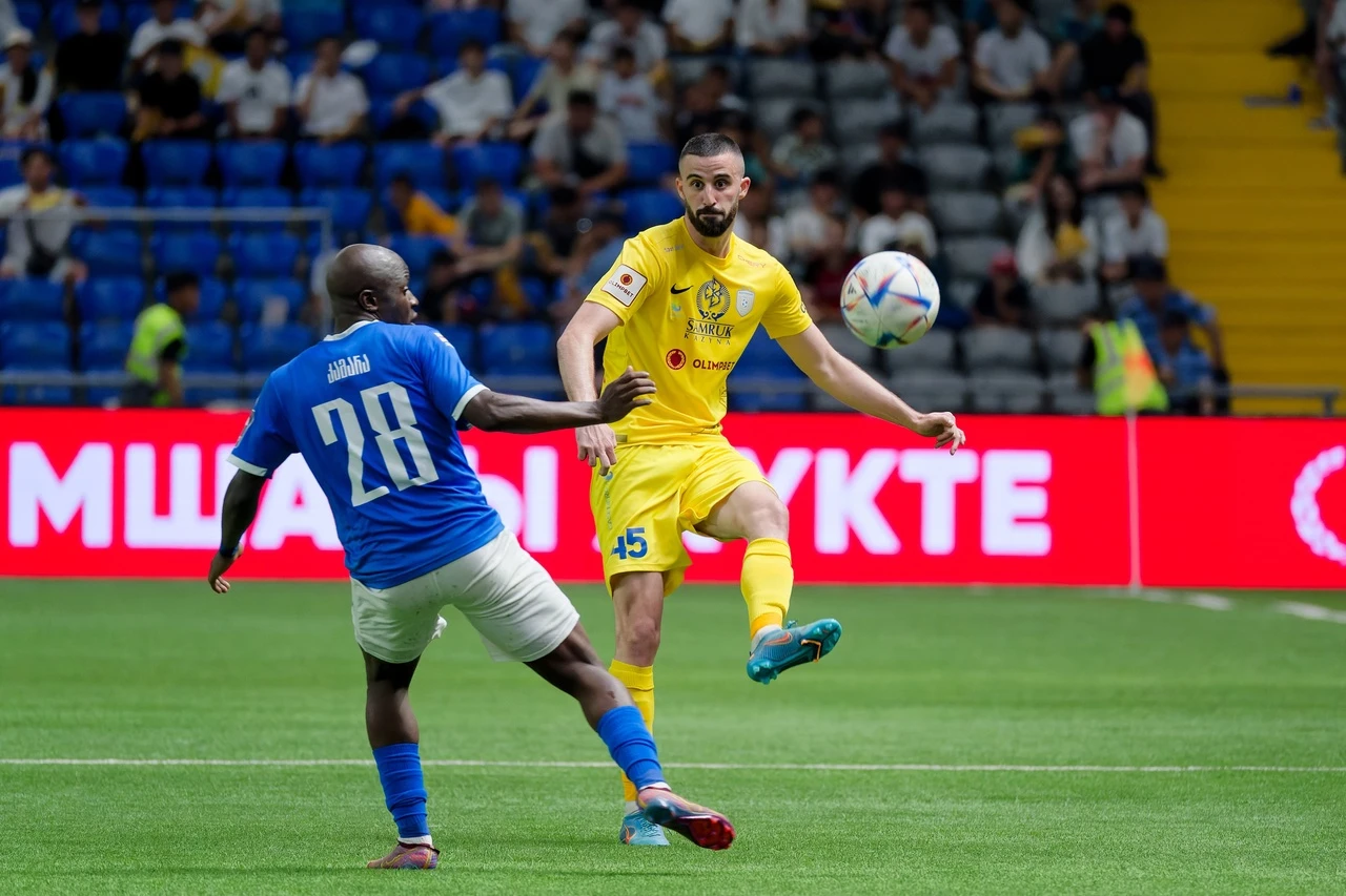 Алекса Аманович: Әзірше орталық жартылай қорғаушы болып ойнау қолайсыздық туғызуда