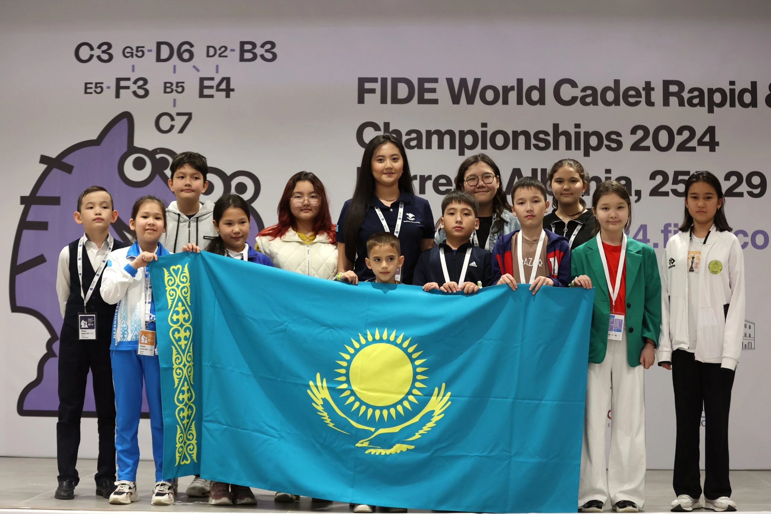 Семилетняя казахстанка стала чемпионкой мира по шахматам