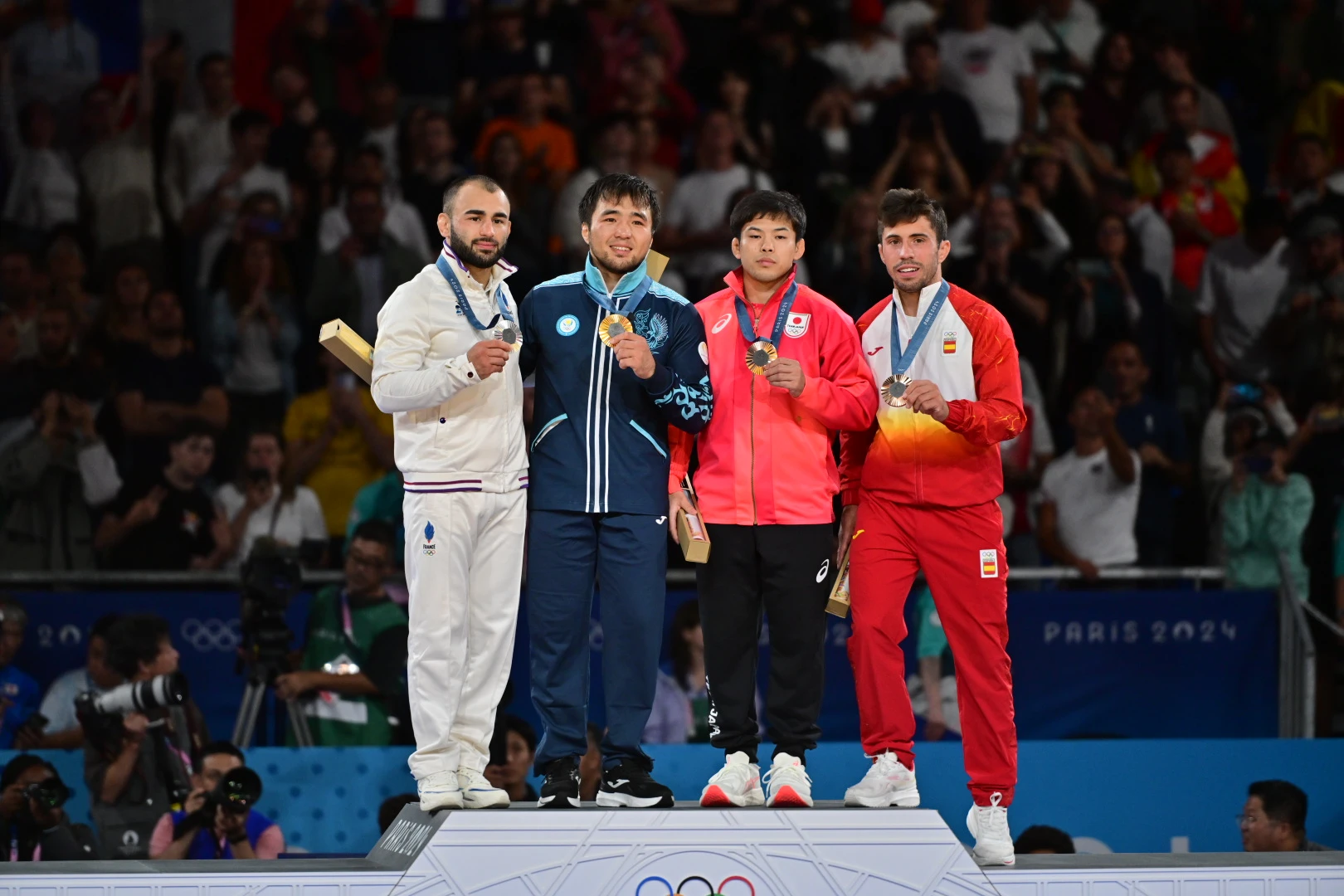 Казахстан завоевал первое золото Олимпиады в Париже